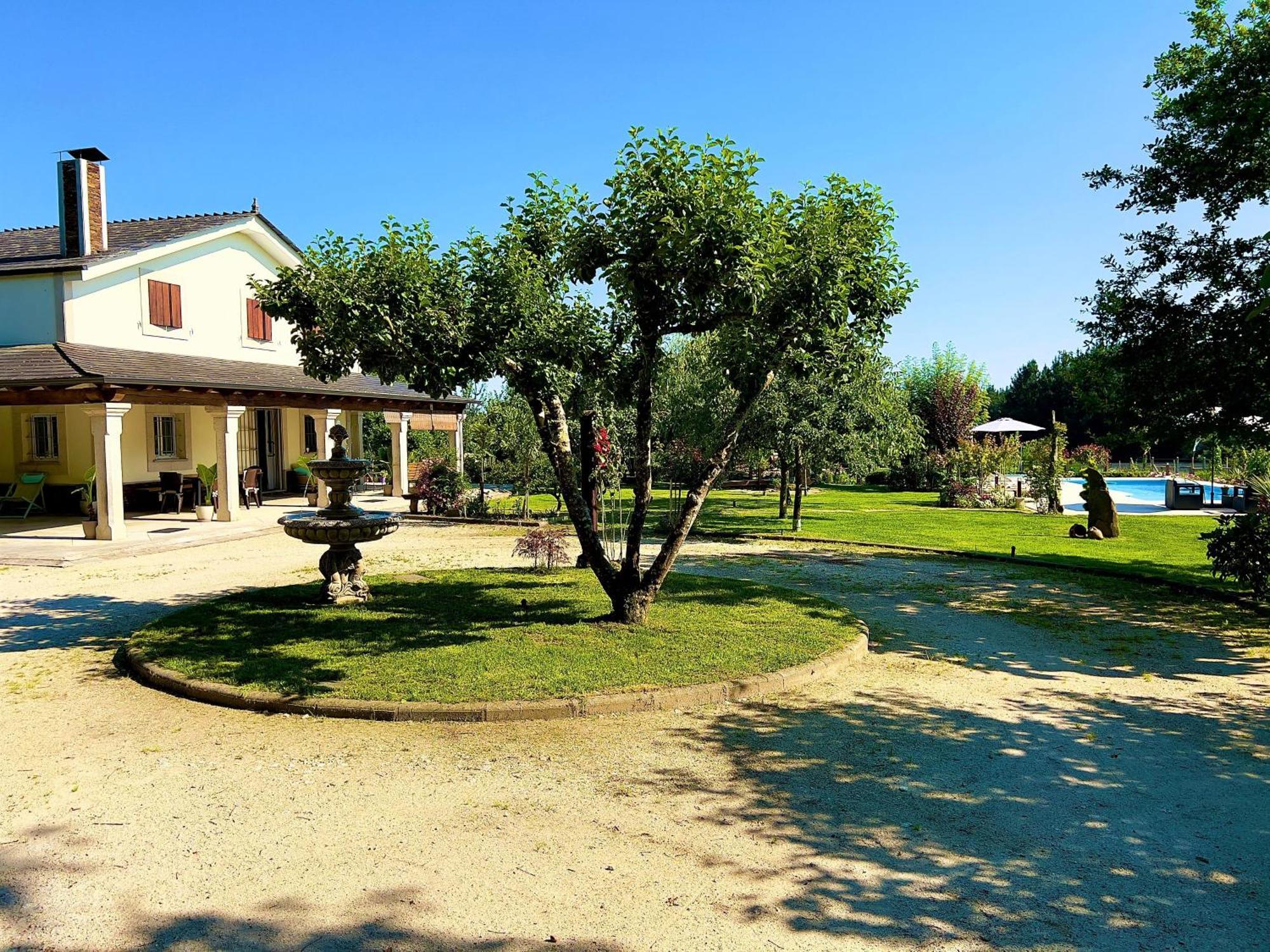 Villa Albaredo Villameá Extérieur photo